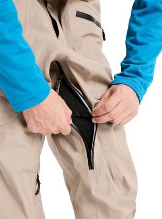 AK GORE TEX FREEBIRD BIB SHORT Hose 2026 summit taupe 