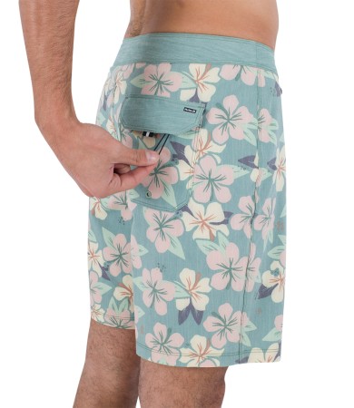 PHANTOM NATURALS TAILGATE 18 Boardshort 2023 cilantro 