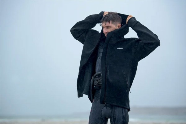 SHELTER CORE Neoprenjacke 2022 black 