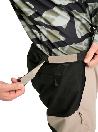 RESERVE 2L RELAXED Hose 2026 summit taupe/true black 