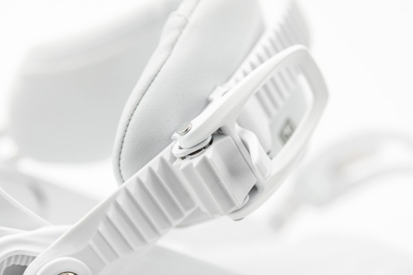 NOVA 2026 inkl. COSMIC white 