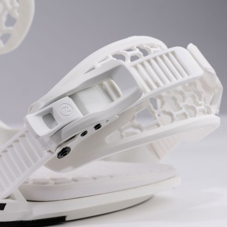 KAON Binding 2025 white 
