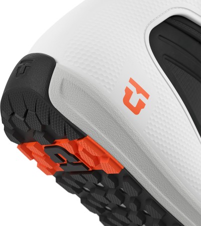 RESET PRO Boot 2026 white/black 42,5