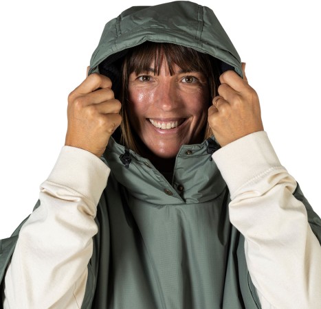 OUTDOOR 3.0 Poncho 2026 olive 