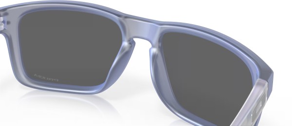 HOLBROOK Sonnenbrille light matte stonewash opaline/prizm black 