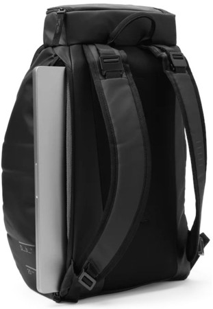 HUGGER 25L Backpack 2026 black out 