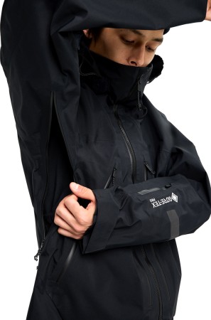 AK GORE TEX PRO ACAMAR Jacke 2026 true black 