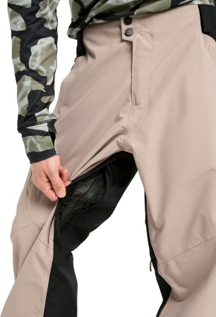 RESERVE 2L RELAXED Hose 2026 summit taupe/true black 