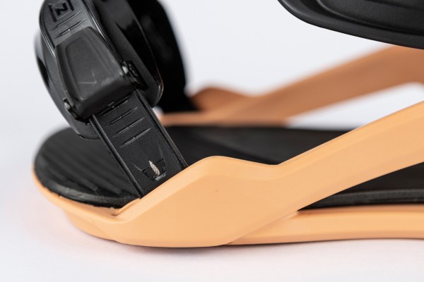 TALENT Bindung 2026 coral 