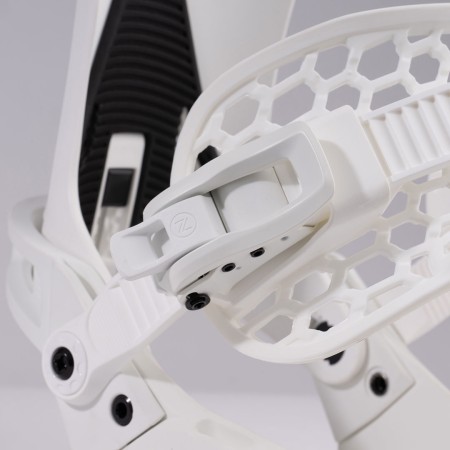 KAON Binding 2025 white 