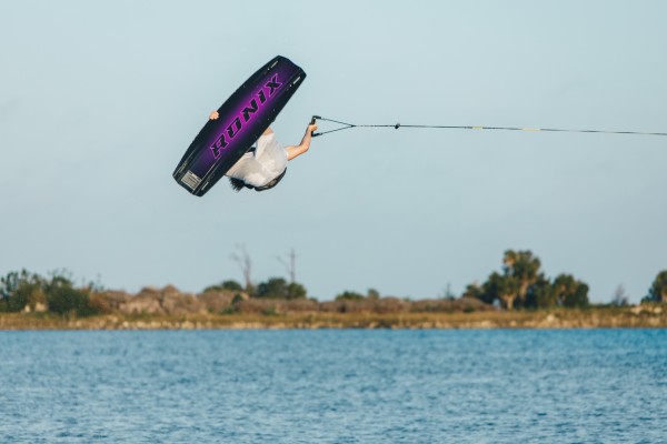 ONE BLACKOUT Wakeboard 2026 