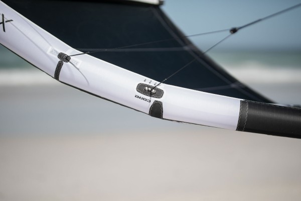 XR8 Kite bright white 