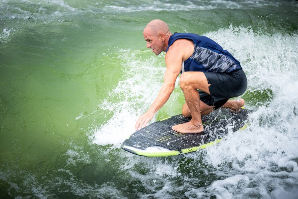 BROADCAST Wakesurfer 2026 