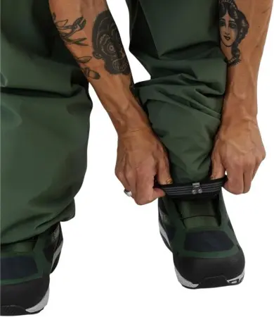 PARK Hose 2026 dark green 