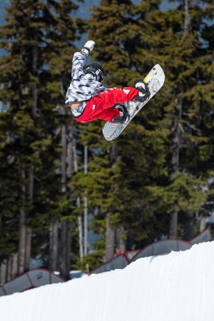 FIRST BASIC 2024 inkl. FLOW MICRON YOUTH black 