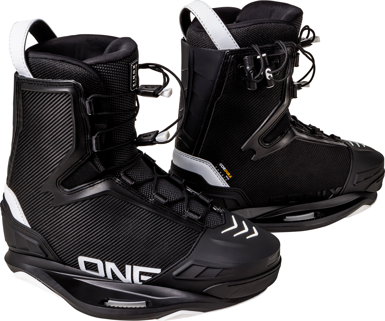 Product image 1 of the product “ONE Boots 2025 black/white 42”