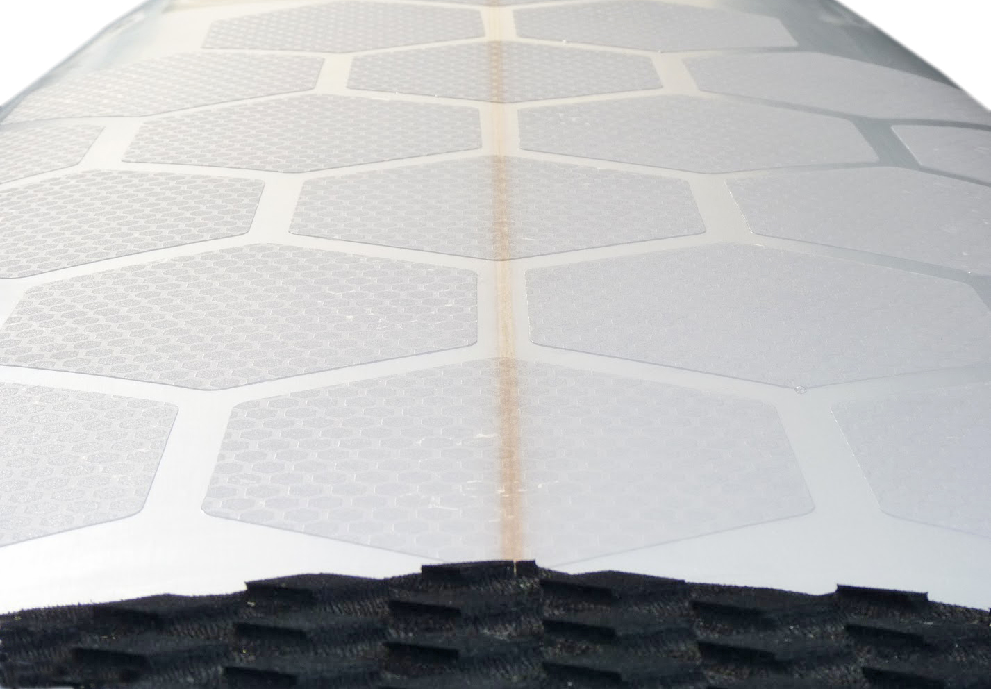 Artikelbild 1 des Artikels “20 PIECES Hexa Traction Pad clear “