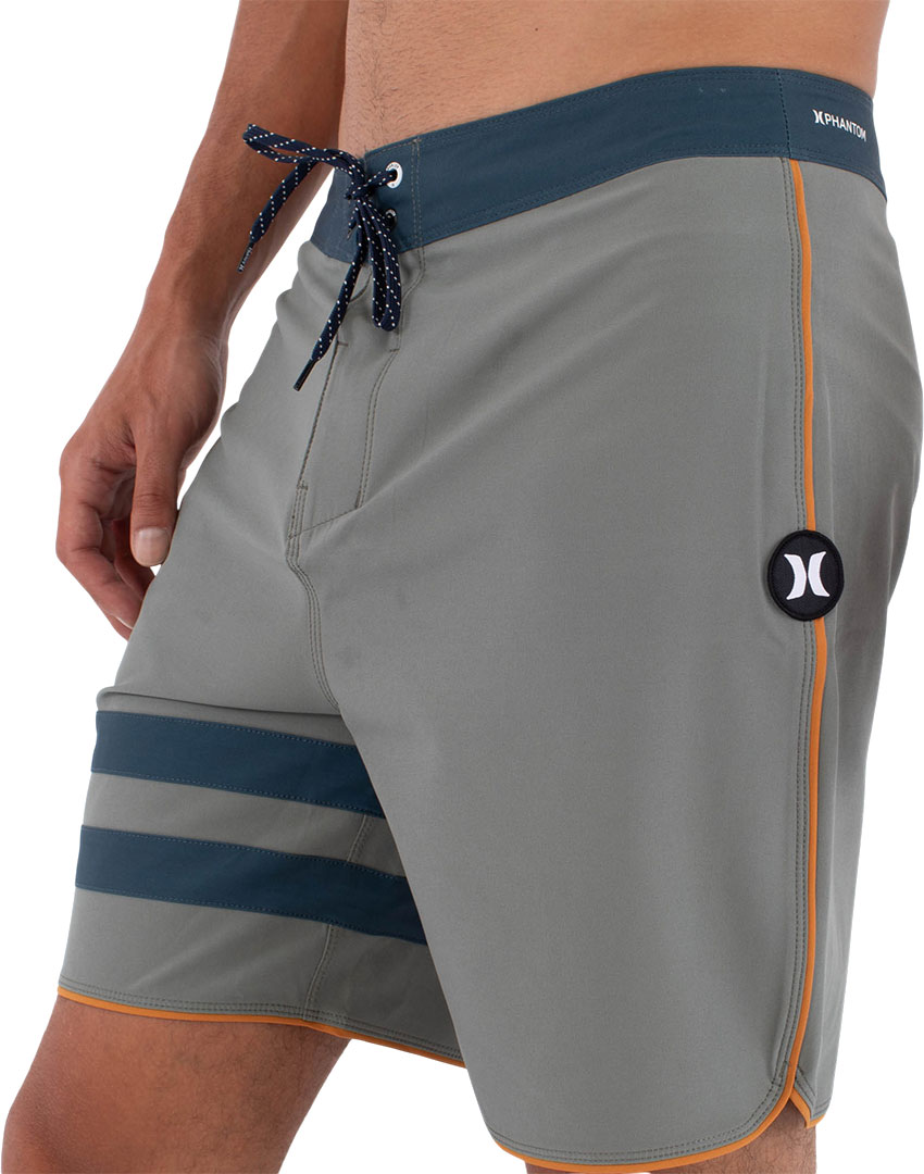 Artikelbild 1 des Artikels “PHANTOM ECO BLOCK PARTY SOLID 18 Boardshort 2026 great white 33“