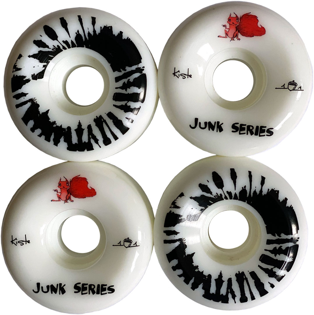 Product image 1 of the product “JUNK SERIES 56mm/101a 4-Pack Wheelset white/black ”