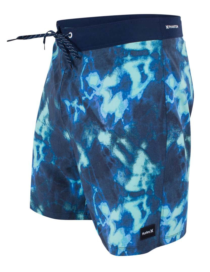 Product image 1 of the product “PHANTOM ECO CLASSIC 18 Boardshort 2023 obsidian ”