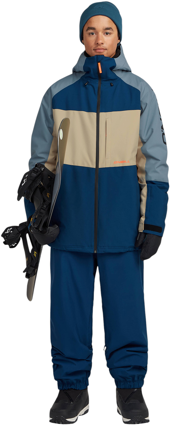 Product image 10 of the product “FWC CRUZ MEAN MACHINE Jacket 2027 regal blue colour block M”