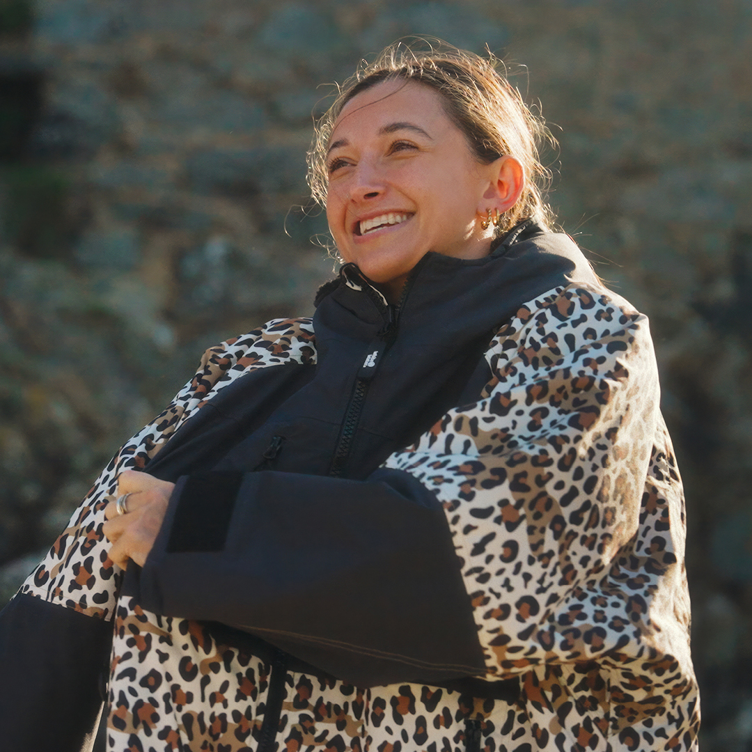 Artikelbild 10 des Artikels “HARD-SHELL ROBE 2027 leopard print/black S“