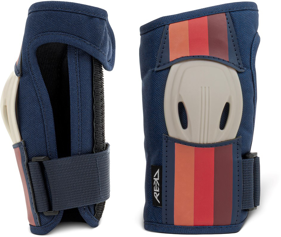 Product image 10 of the product “SHIELD Protectionset 2026 blue M”