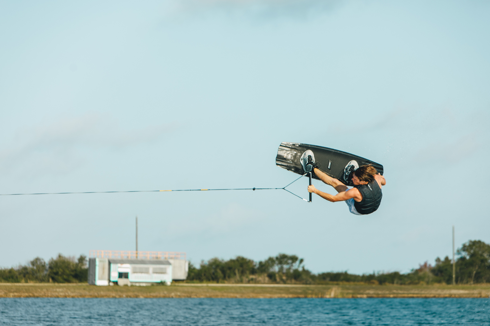 Product image 10 of the product “ONE LEGACY CORE Wakeboard 2026 138”