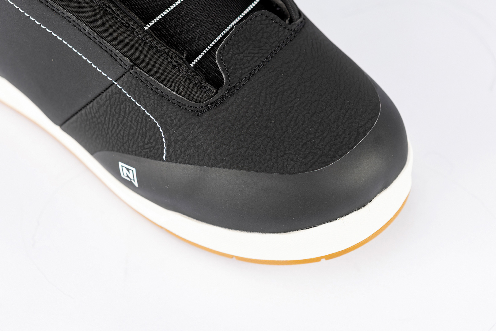 Product image 11 of the product “VENTURE BOA Boot 2027 black 48”