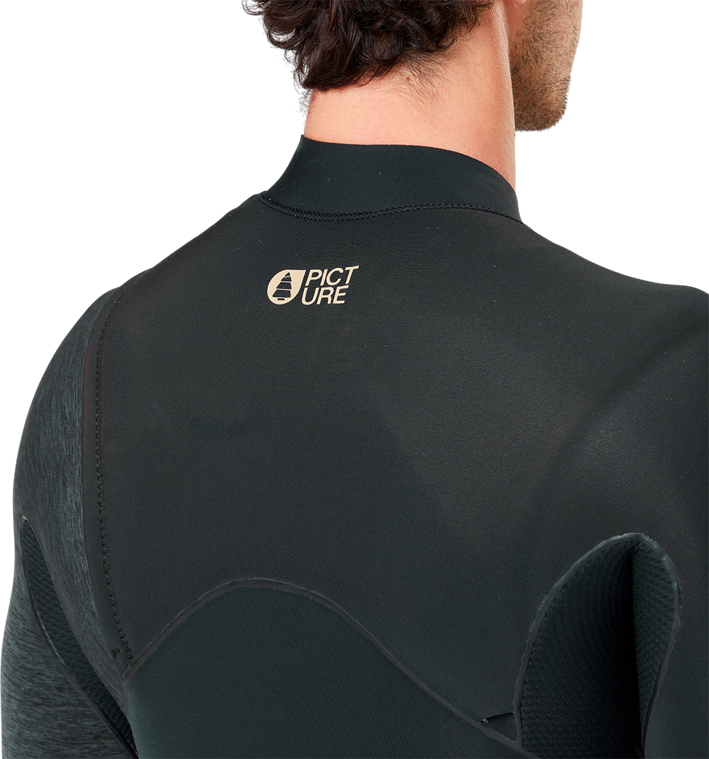 Product image 11 of the product “DOME 4/3 CHEST ZIP Full Suit 2026 black XL”