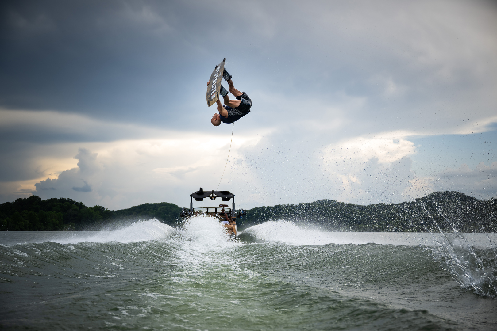 Artikelbild 12 des Artikels “MURRAY LOADED LTD Wakeboard 2026 144“