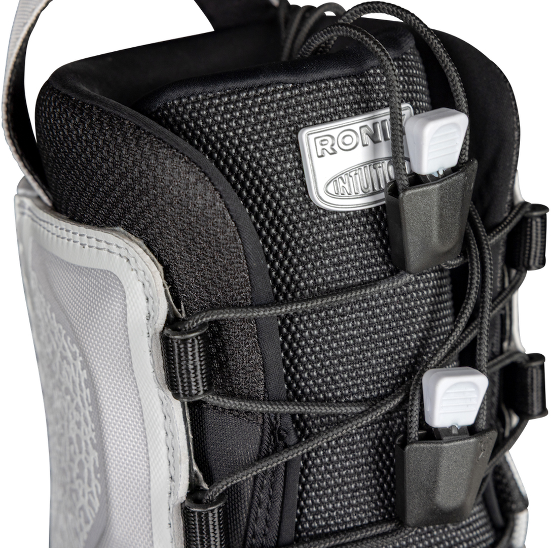 Product image 12 of the product “ONE Boots 2027 white elephant 43”