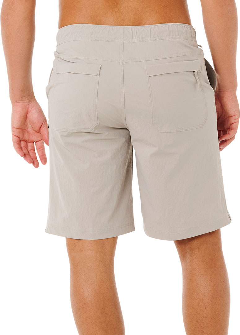 Product image 2 of the product “BOARDWALK PREMIUM SURF Walkshort 2026 stone M”
