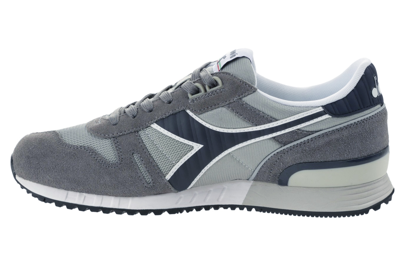 diadora titan 2015