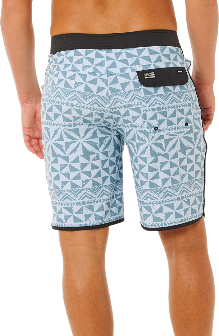 Artikelbild 3 des Artikels “MIRAGE BIG TAPA 20 Boardshort 2026 blue 32“
