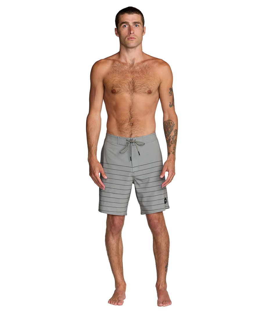 Artikelbild 3 des Artikels “STEADY STRIPE 18 Boardshort 2026 aloe 34“