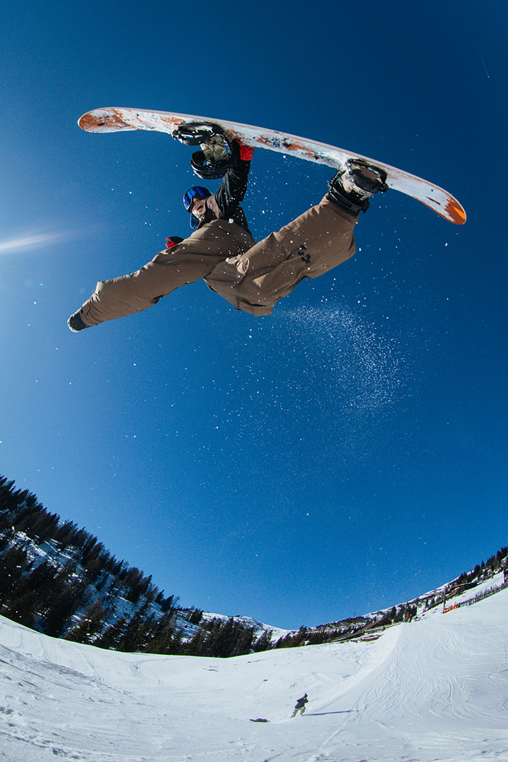 Artikelbild 3 des Artikels “MIDDLE EARTH PRO Snowboard 2027 157“