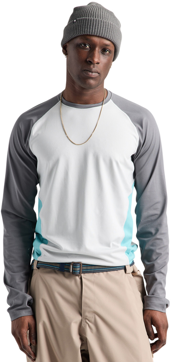 Artikelbild 3 des Artikels “SYNTHETIC MIDWEIGHT Top 2027 grey cloud/gotham grey/mineralblue S“