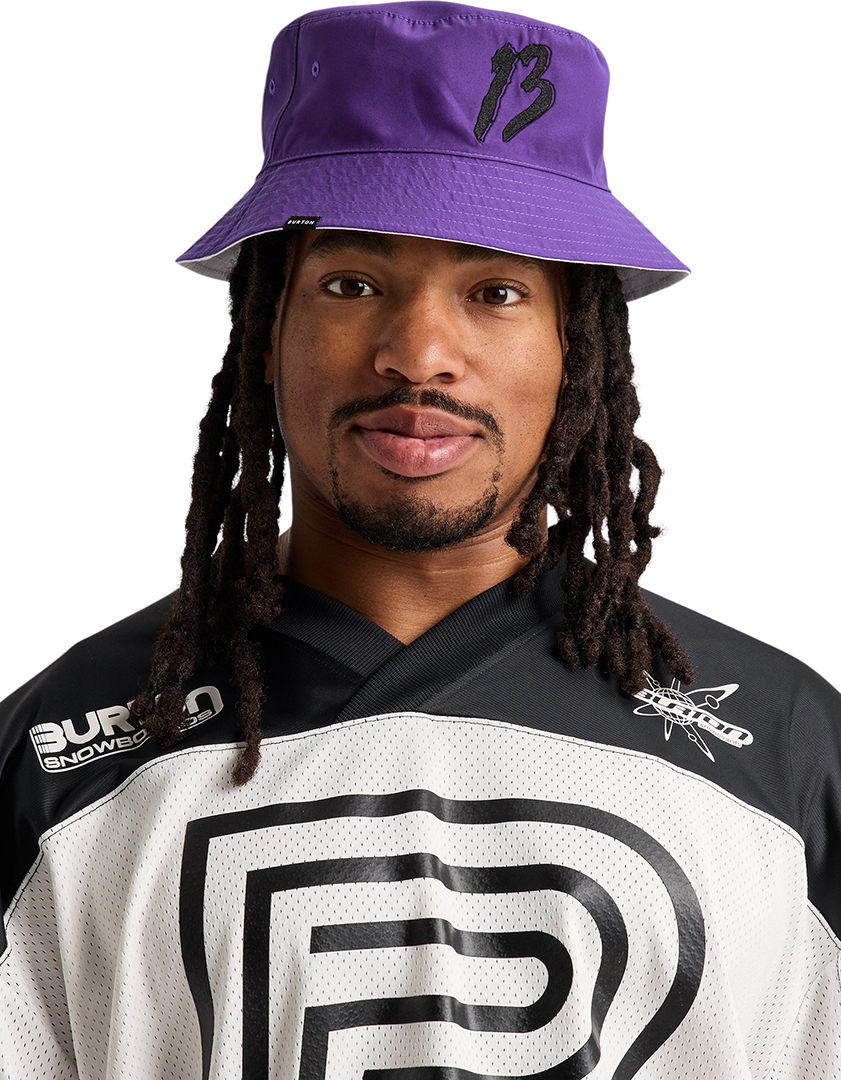 Product image 3 of the product “REVERSIBLE BUCKET Hat 2027 planet purple L/XL”