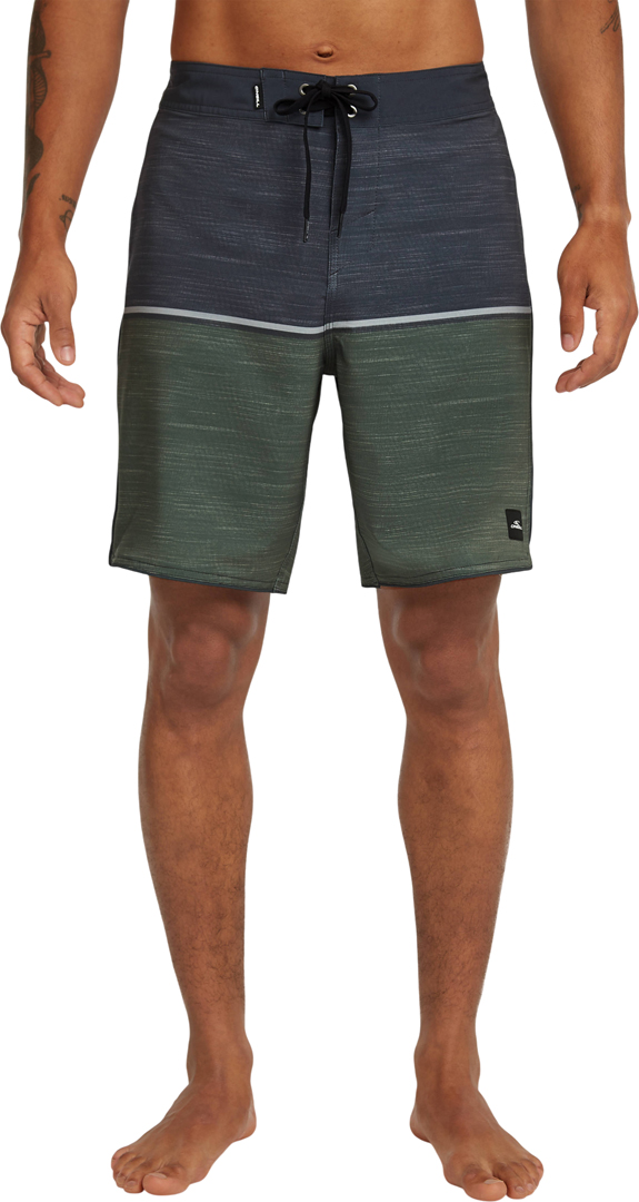 Product image 3 of the product “HYPERFREAK MYSTO BLOCK SCALLOP 19 Boardshort 2026 dark olive mysto block 30”