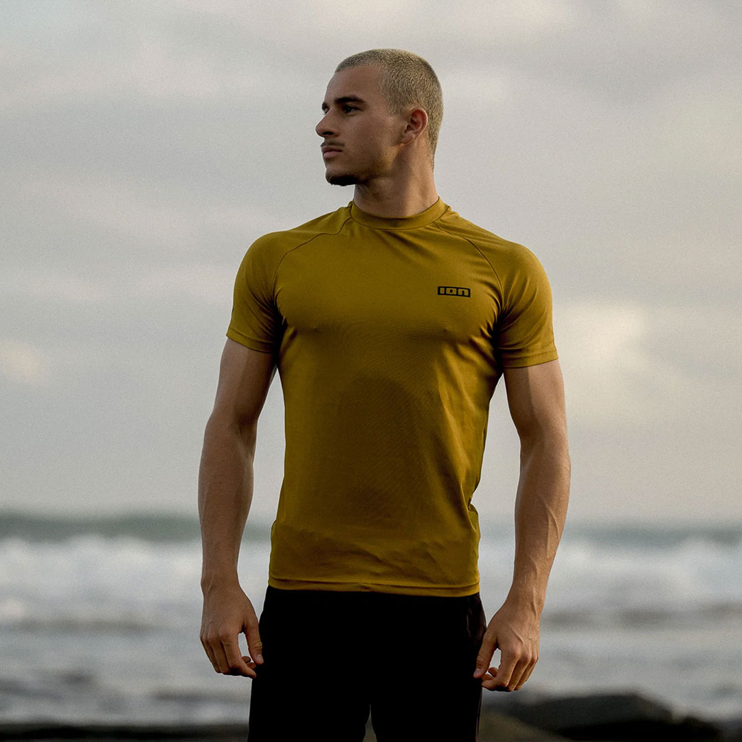 Artikelbild 3 des Artikels “RASHGUARD SS Lycra 2026 gold burst L“