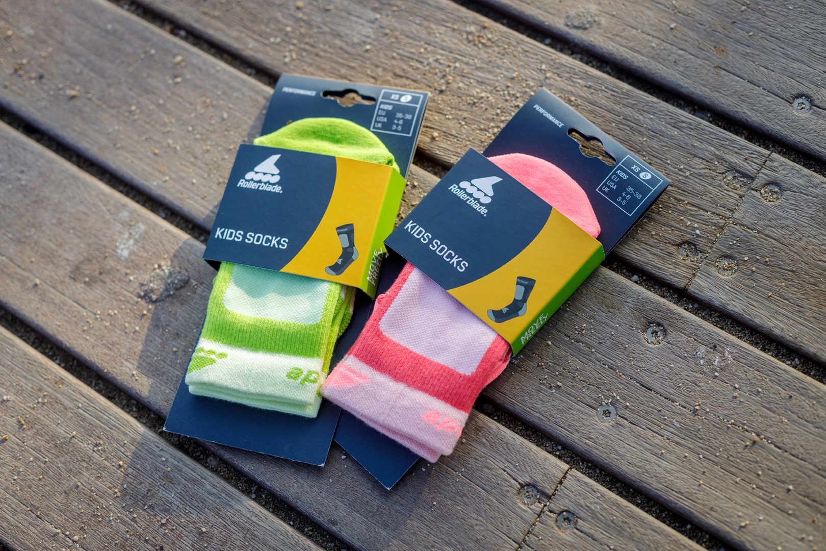 Product image 3 of the product “KIDS Socks 2026 green S”