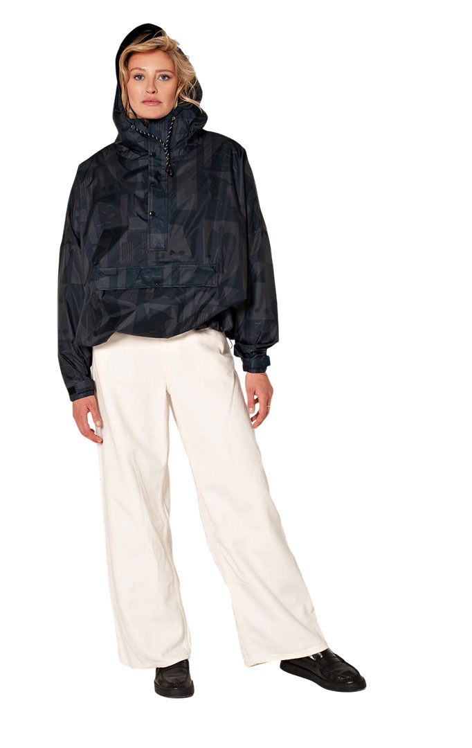 Artikelbild 3 des Artikels “BACK TO BLACK Anorak “