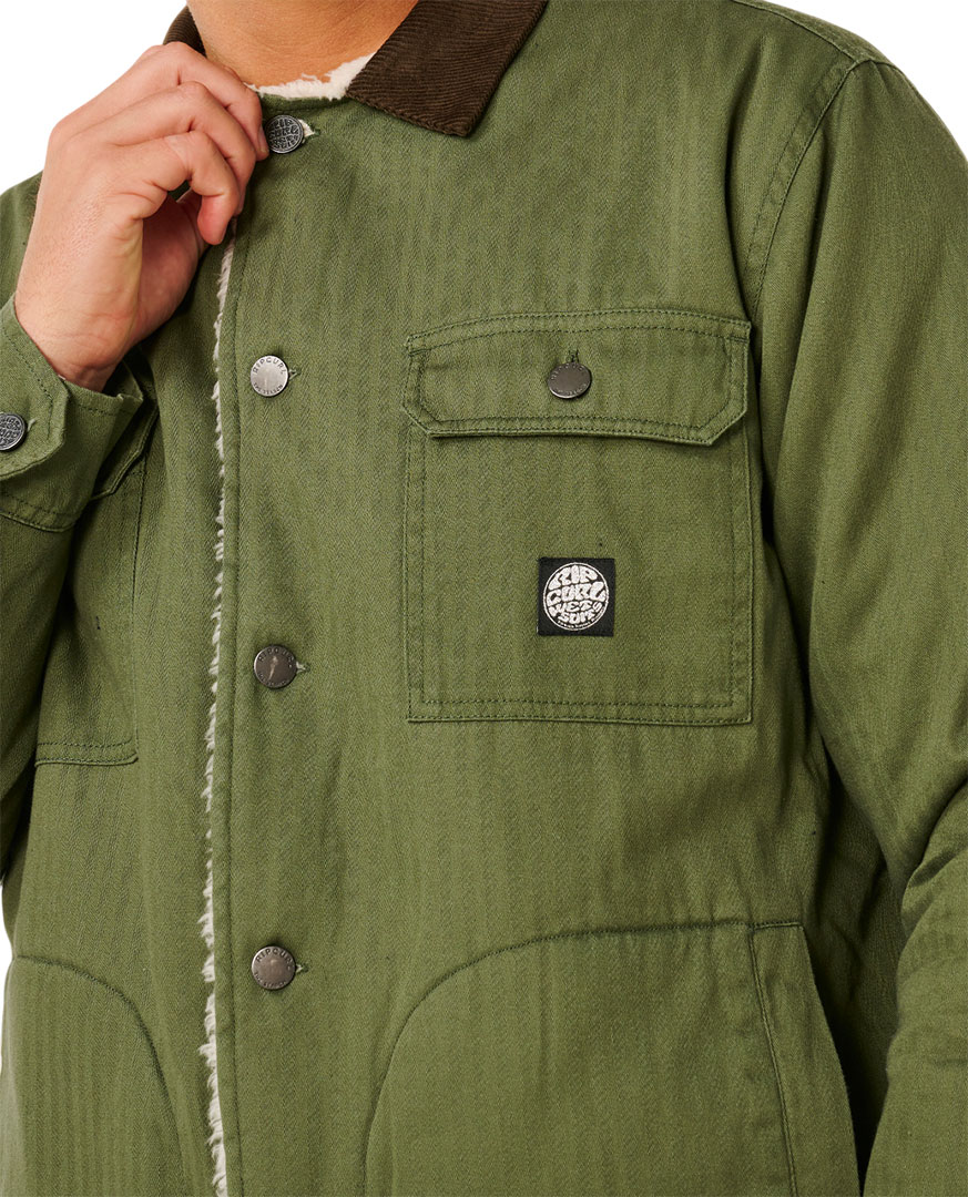 Artikelbild 4 des Artikels “PREMIUM SURF SHERPA Jacke 2026 dark olive M“
