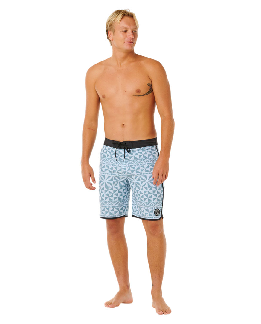 Artikelbild 4 des Artikels “MIRAGE BIG TAPA 20 Boardshort 2026 blue 32“