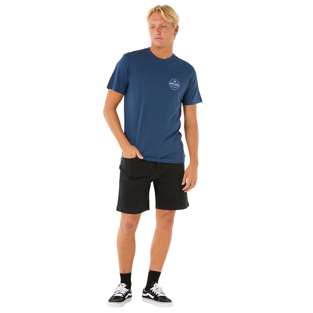 Camiseta RIP CURL parte superior STAPLE T-Shirt 2025 washed navy parte superior Top - Imagen 10 de 12
