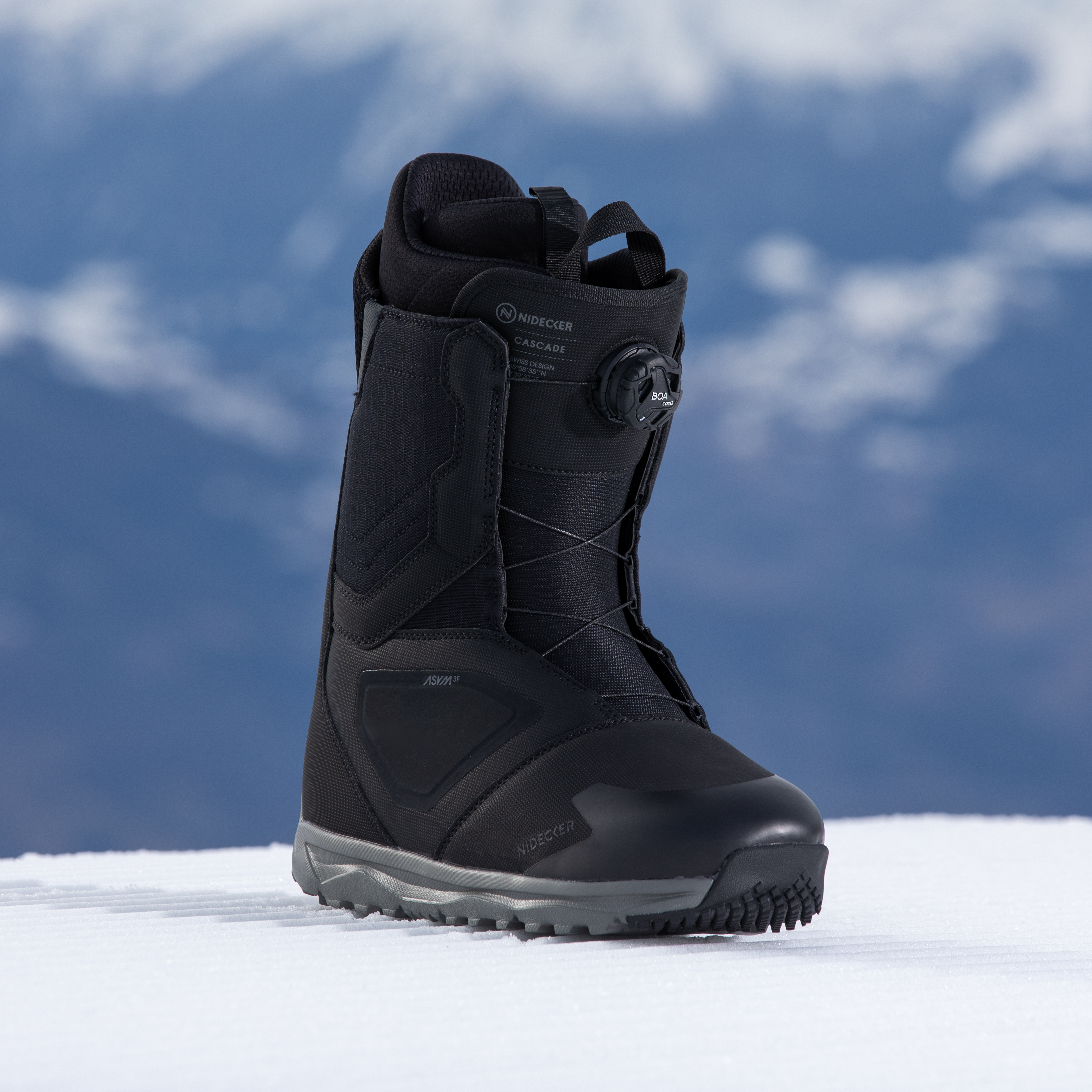 Product image 4 of the product “CASCADE Boot 2027 black 47”