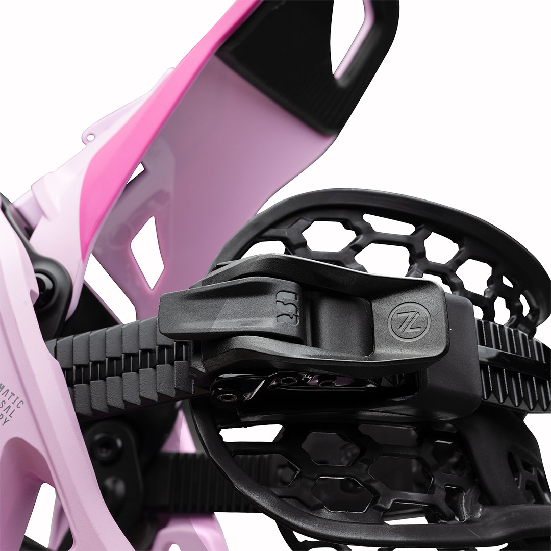 Product image 4 of the product “SUPERMATIC OG Binding 2026 milkshake L”