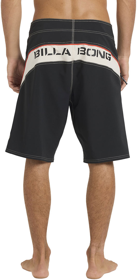 Product image 4 of the product “STRADDIE PRO 20 Boardshort 2026 black 34”
