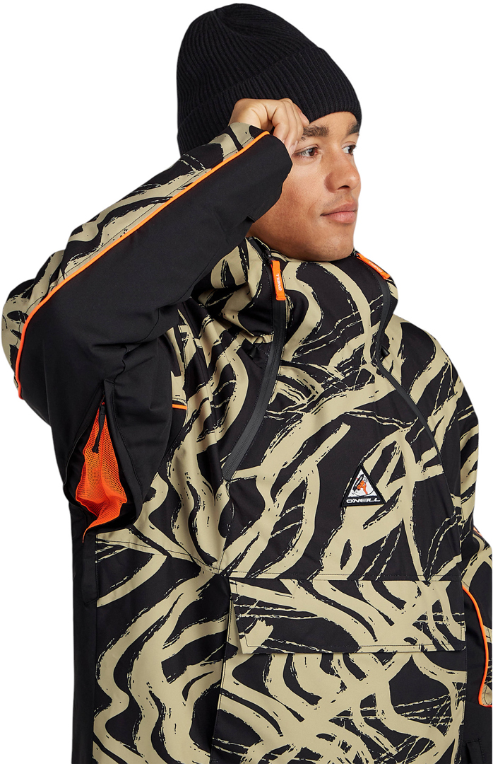 Product image 4 of the product “FWC PLAY ASYMMETRIC Jacket 2027 beige snowtracks L”